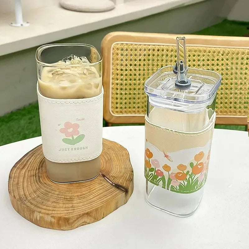 MioCup - szklany kubek 400 ml z pokrywką i słomką